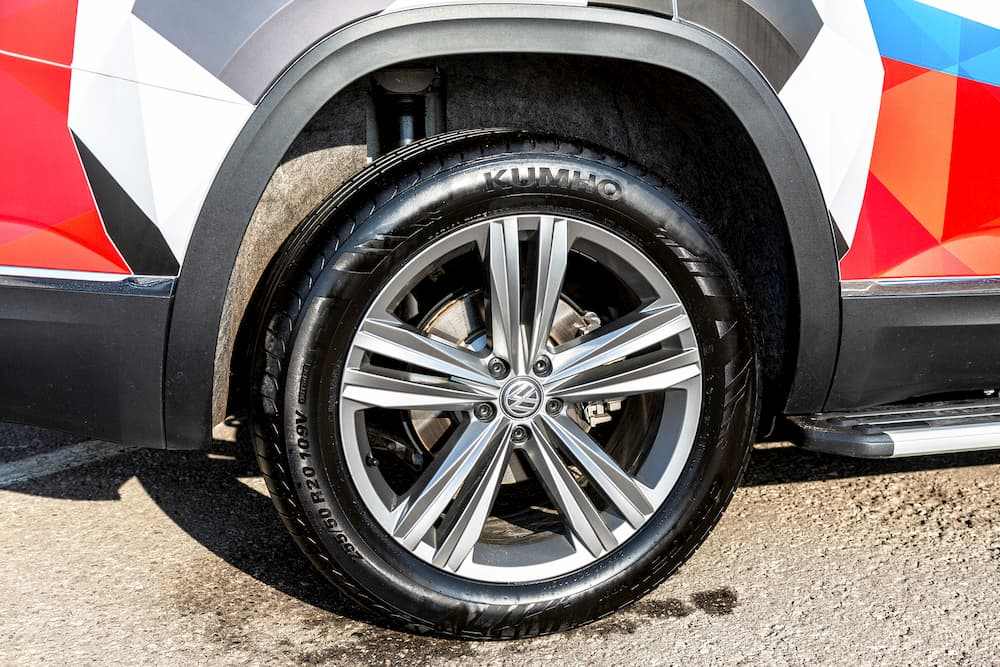 Kumho Tyre